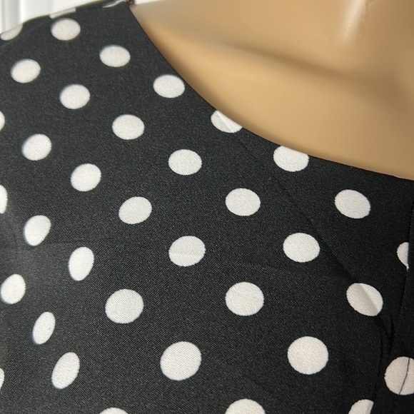 EMMA & MICHELE dress ,women size 14P,polka dots, fitted PTP 19”,career ,event - Picture 8 of 17